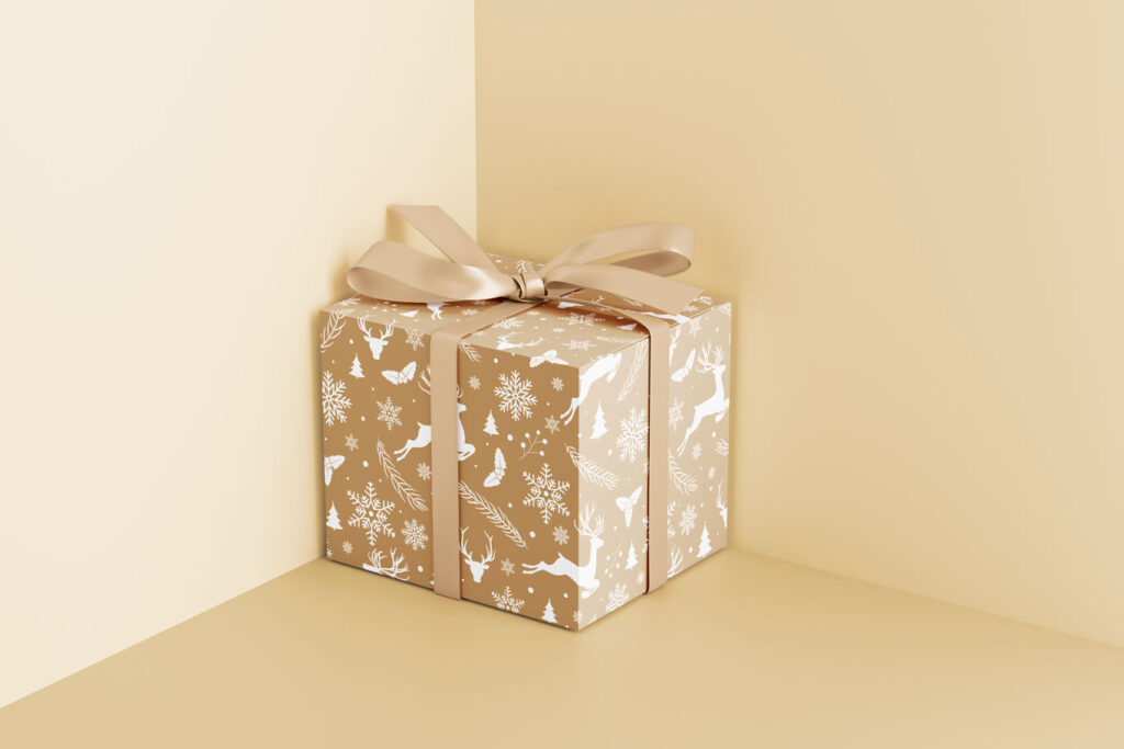 five gift box mockup